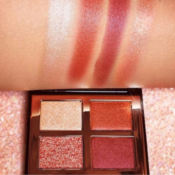 Charlotte Tilbury | Luxury Eye Palette - Walk of No Shame - Picture 2 of 10